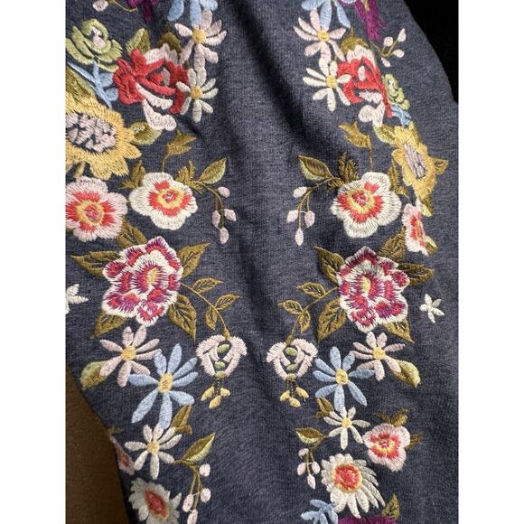 Umgee Embroidered T Shirt Dress Sz S Blue Floral Short Sleeve Shift Tunic Mini - Picture 8 of 15